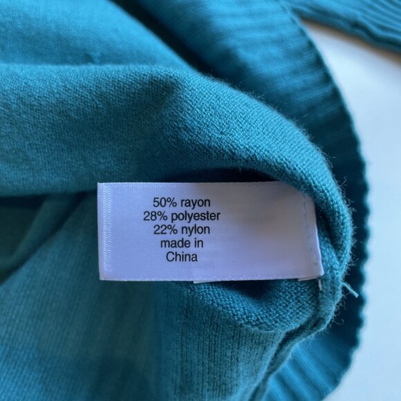 Lane Bryant Woman's V-Neck Sweater Size 14/16 Aqua Colorful Minimalist NWT - Picture 6 of 9